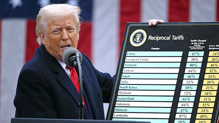US President Donald Trump talks about tariffs. Photo: Brendan Smialowski / AFP