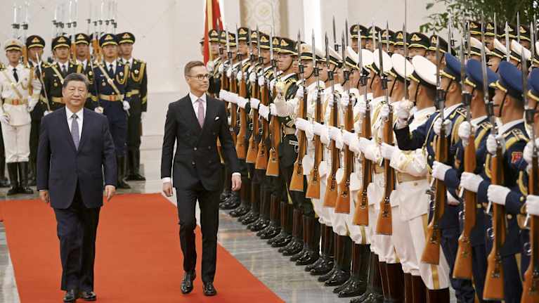 Stubbin Kiinan-vierailu oli virallinen valtiovierailu. Valtiovierailuun kuuluu hienoja seremonioita. Kuva: Markku Ulander / Lehtikuva