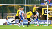 Otso Koskinen tuulettaa tekemäänsä maalia HJK:n verkkoon Veikkausliigassa 1.7.2023.