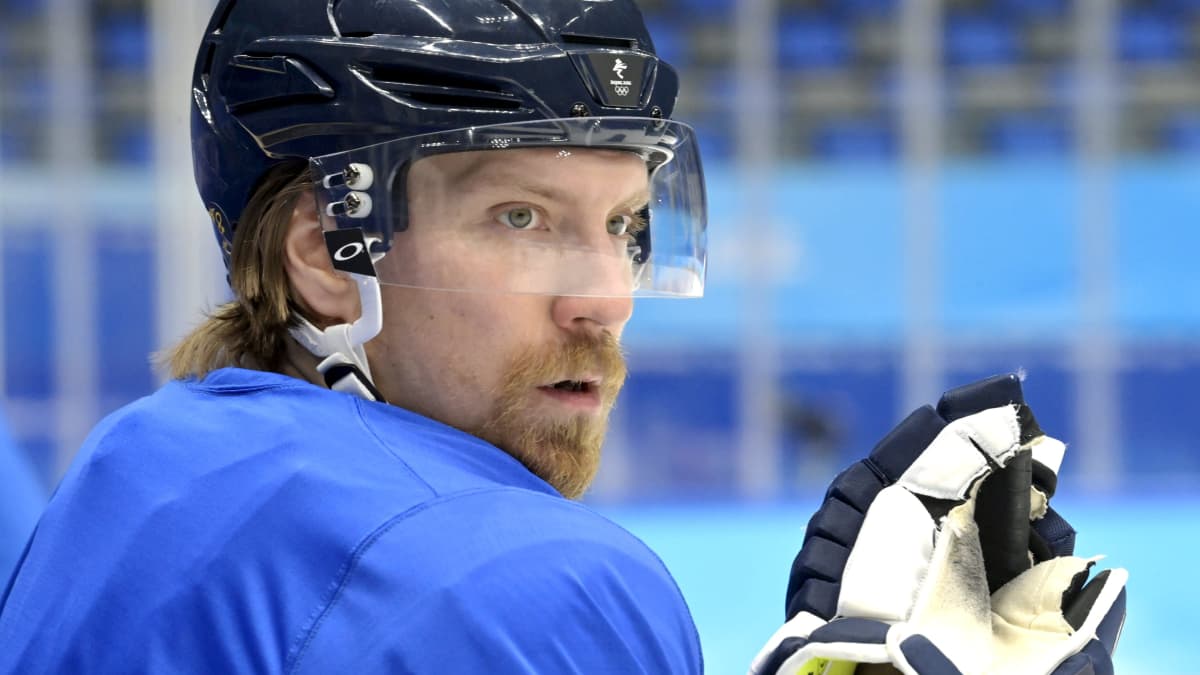 Markus Granlund blickar fokuserat.