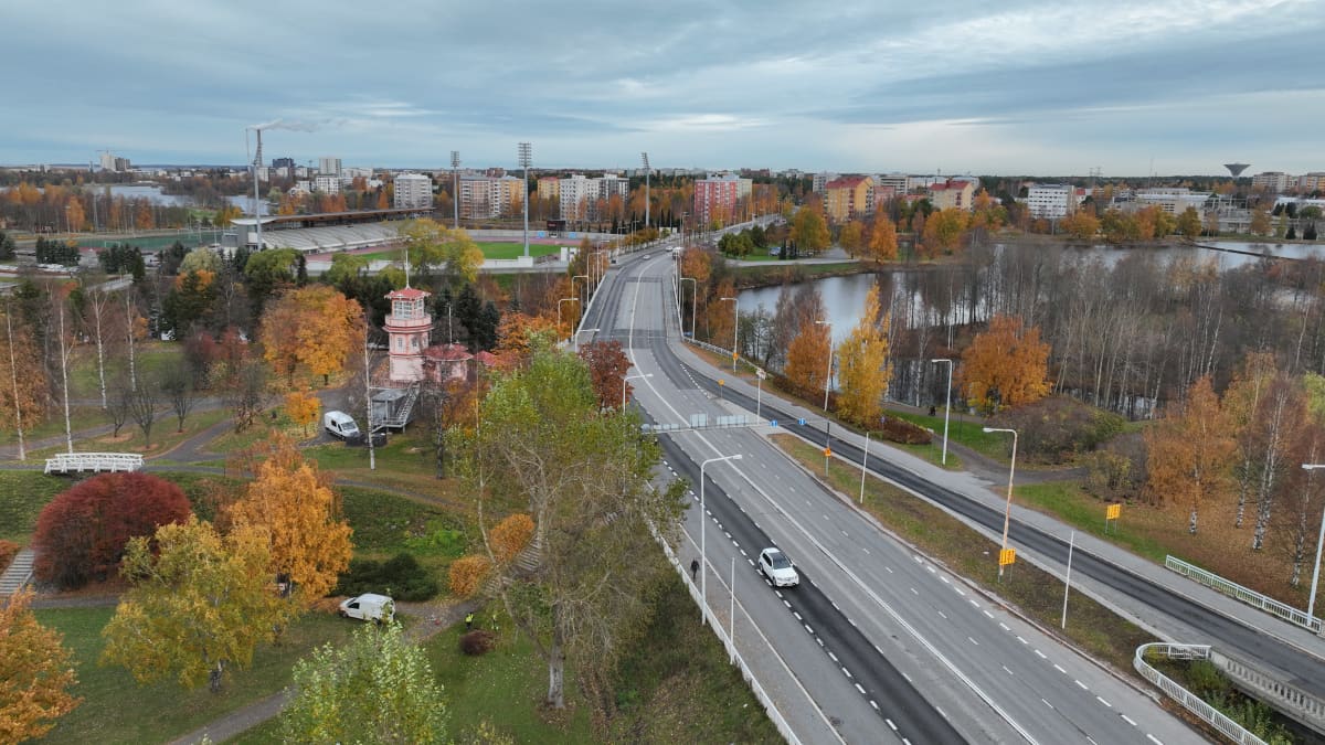 Merikosken sillat Oulussa.