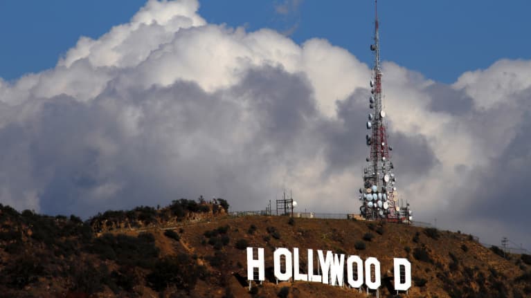 Hollywoodin käsikirjoittajien mitta tuli täyteen: lakko alkaa tänään