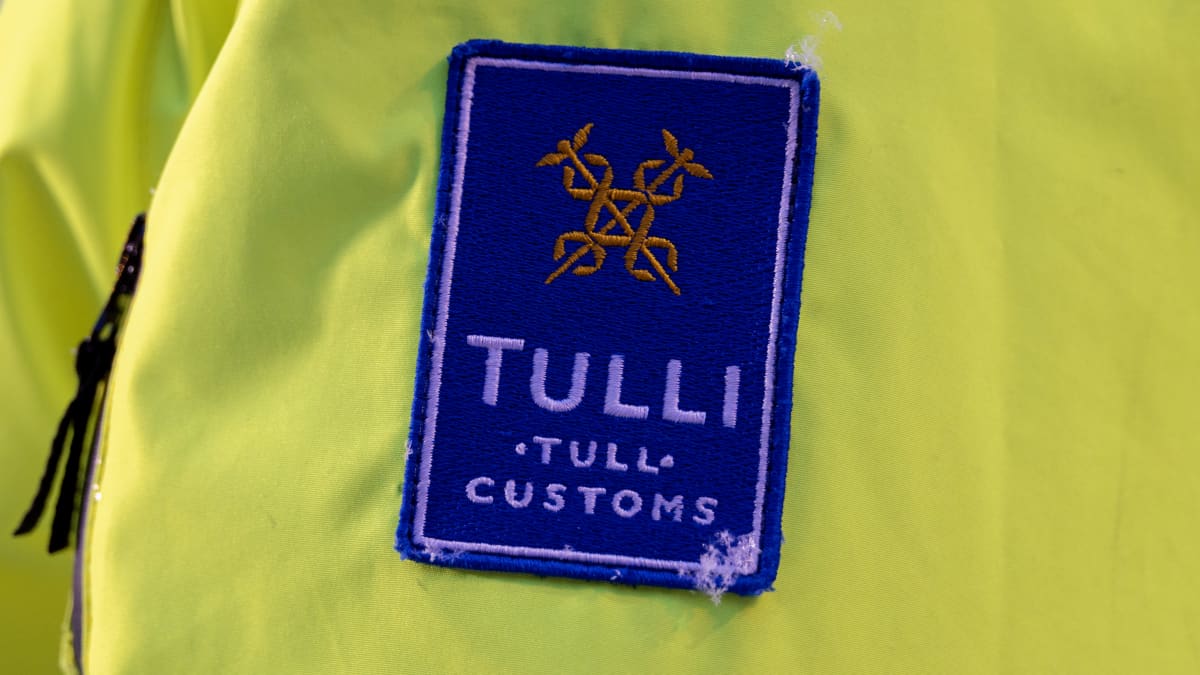 Tulli valvoo tavaroiden vientiä ja tuontia. Kuva: Antro Valo / Yle