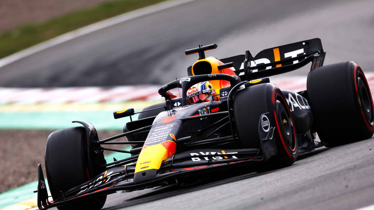 Max Verstappenin formula-auto.
