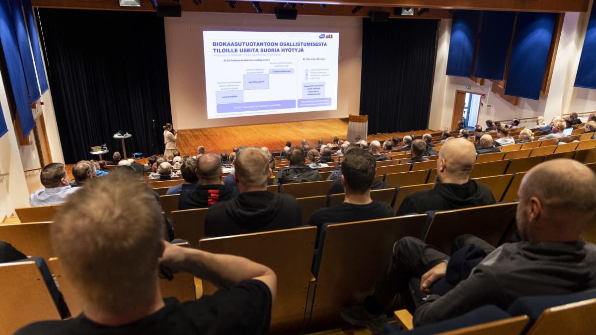 Valion Leena Helminen kertoo Lantakaasu projektin Ylä-Savon osuuden etenemisestä.