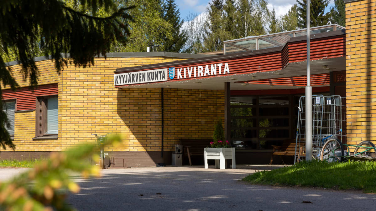 Kyyjärven kunnantalo.