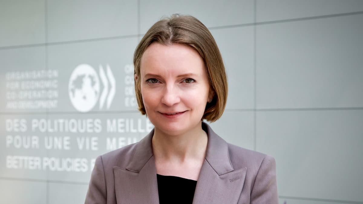 OECD:n pääekonomisti Clare Lombardelli.