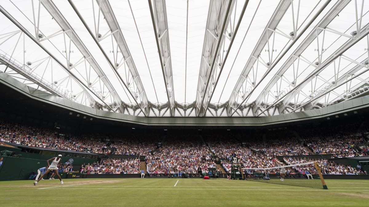 Bild på Wimbledons Centre Court.