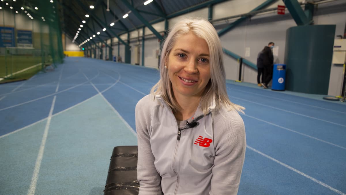 Sara Kuivisto yleisurheilija. 
