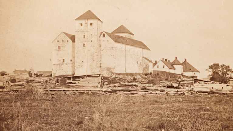 Turun linna kuvattu vuonna 1881.