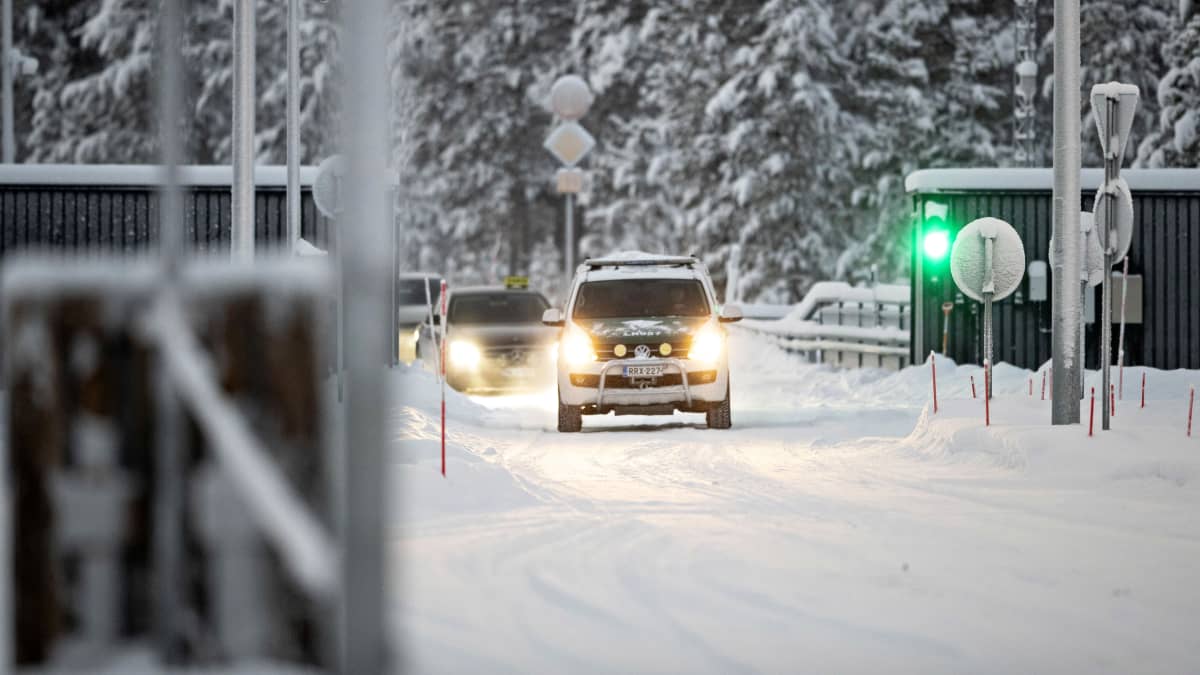 Raja-Joosepin rajanylityspaikka Inarissa maanantaina 27. marraskuuta 2023. Kuva: Tomi Hänninen / EPA
