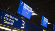 Jyväskylän lentoasemalla ensimmäiset lennot Helsinkiin tauon jälkeen.
