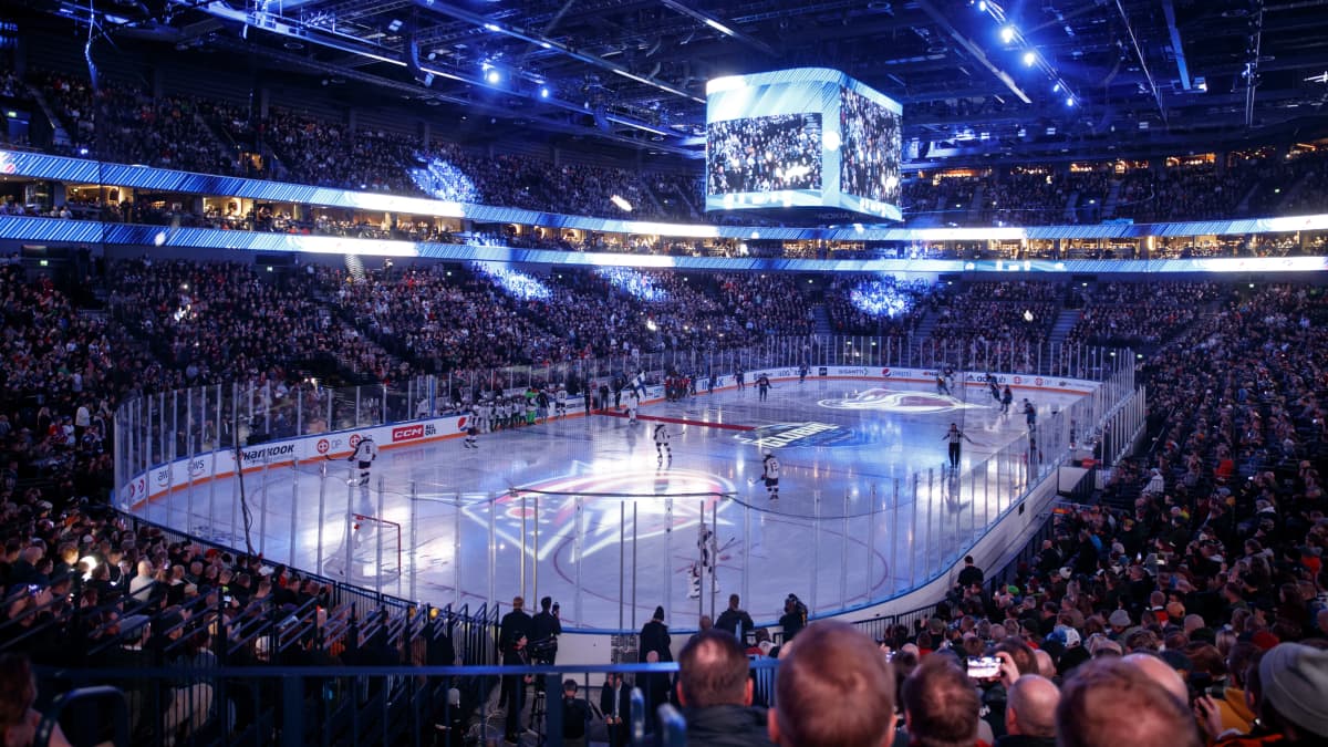 Yleiskuva areenalta NHL Global Series jääkiekko-ottelusta Columbus Blue Jackets–Colorado Avalance, Tampere 4.11.2022.