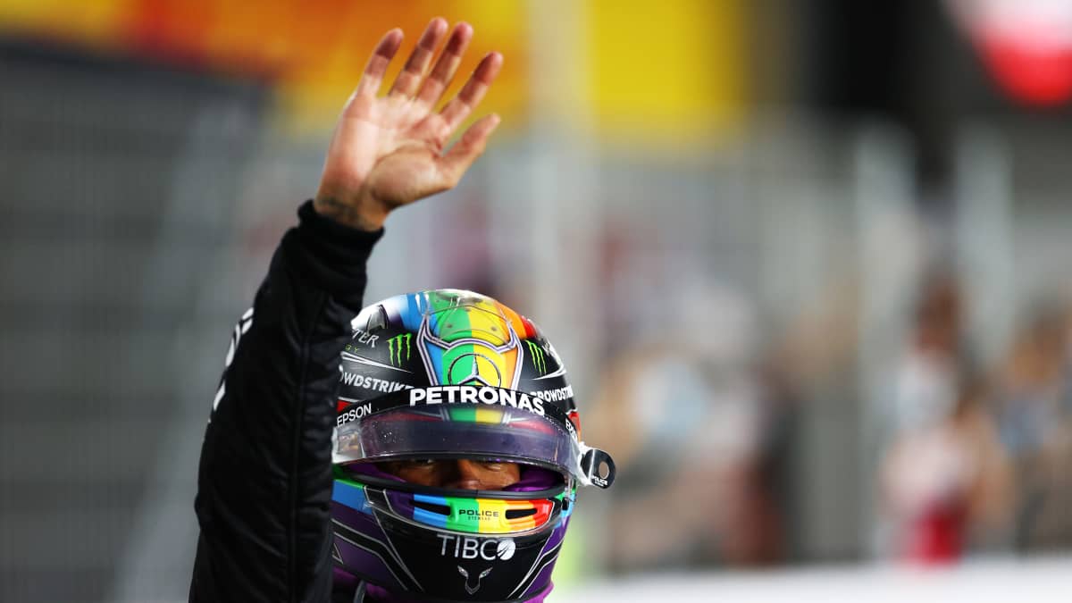 Lewis Hamilton Qatarin F1-viikonloppuna 2021.