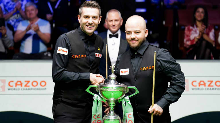 Mark Selby ja Luca Brecel kohtasivat toukokuussa snookerin MM-finaalissa, jonka Brecel vei erin 18–15.