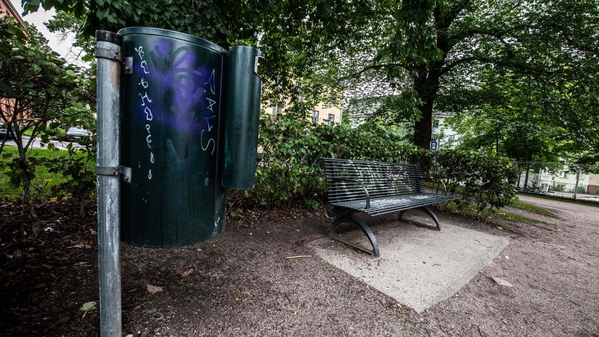 Pengerpuisto Helsingin Kalliossa.