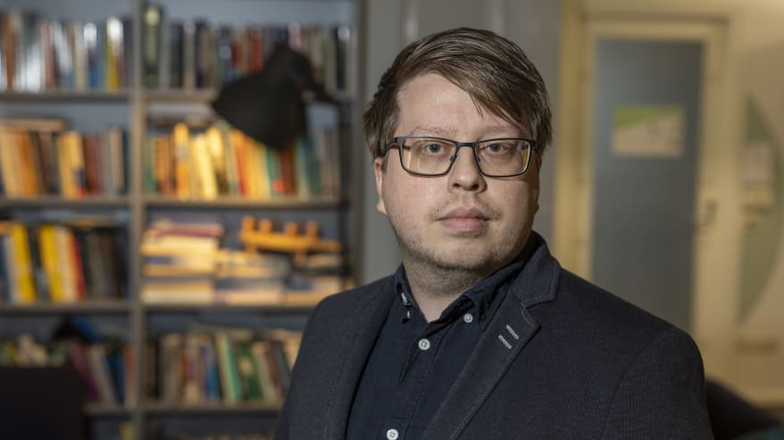 Tampereen yliopiston markkinoinnin lehtori Mika Yrjölä