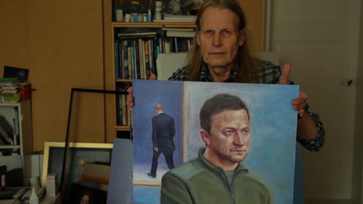 Ukrainnan presidentti Volodymyr Zelenskyi ja poistuva Putin Kaj Stenvallin maalauksessa.