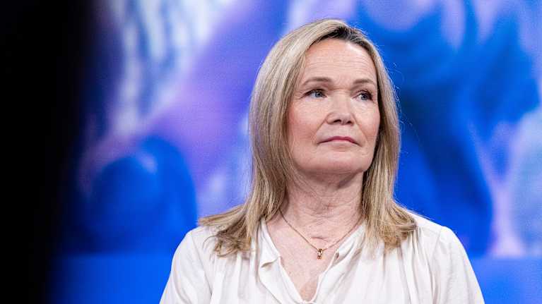 Expert om nedskärningar som driver tusentals barnfamiljer till fattigdom: "Svårt att smälta"