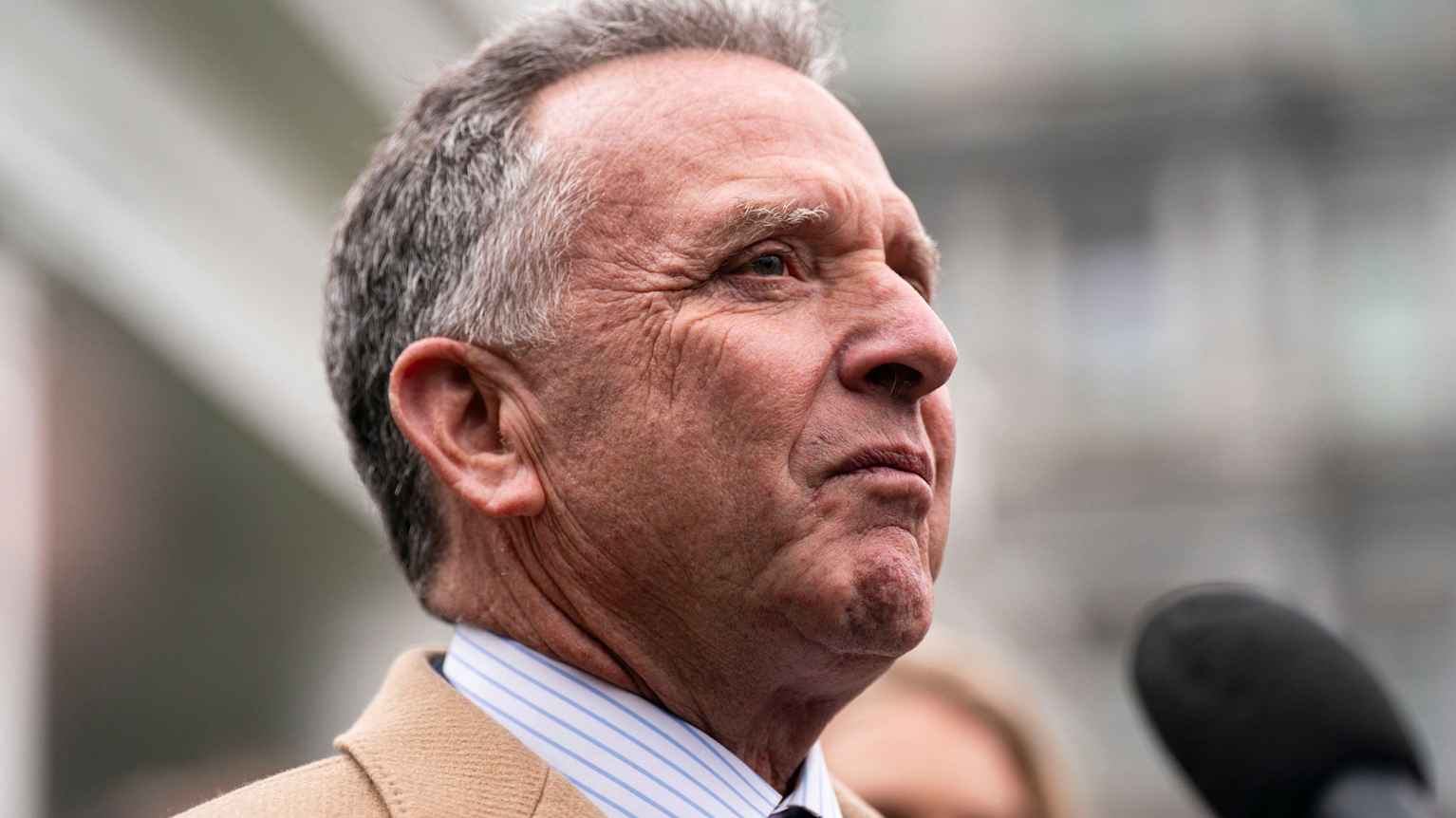 Trumpin superlähettiläs diilaa rauhaa Gazaan ja Ukrainaan sekä nyt myös  ydinsopua Iraniin - kuka on Steve Witkoff? | Ulkomaat | Yle