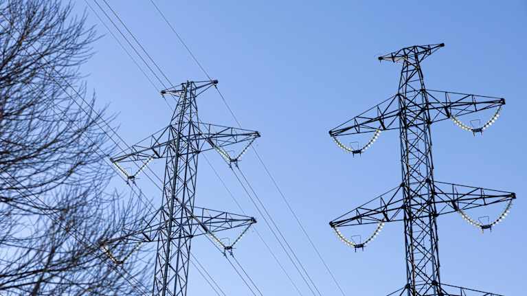 The price of electricity may increase slightly. Photo: Mikko Savolainen / Yle