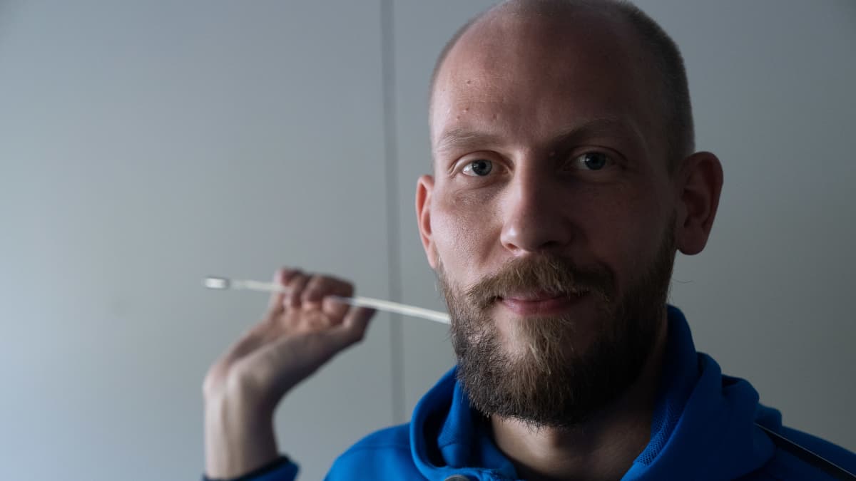 Kalpamiekkailija Niko Vuorinen.