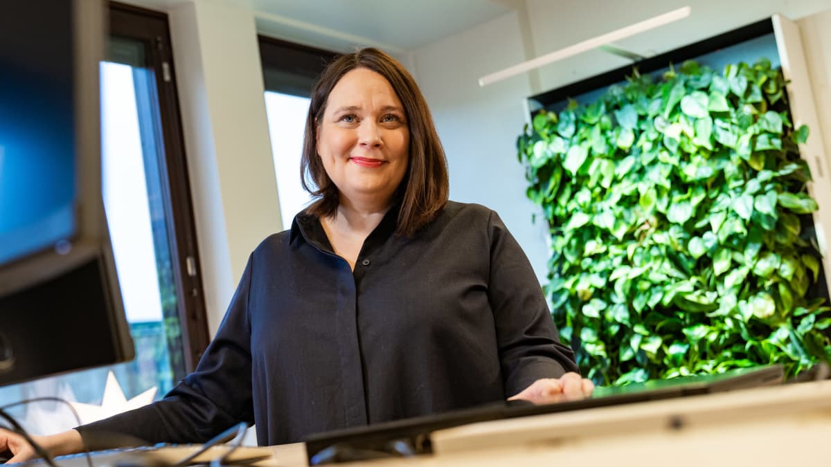 henkilökuvassa Laura Aaltonen, viestintäpäällikkö, TUI.