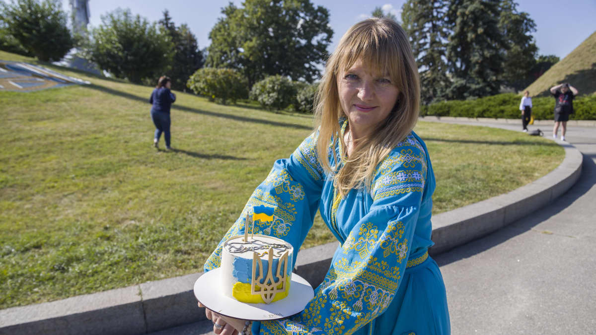 Ukrainan itsenäisyyspäivä keräsi kosolti väkeä Kiovan kaduille sodasta ...