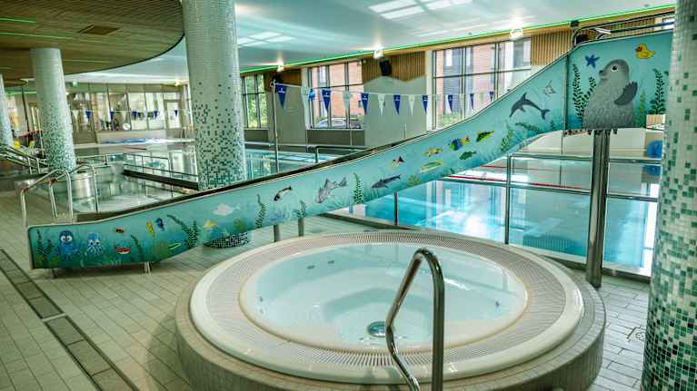 Korsholm får äntligen en egen simhall – kommer att öppnas efter ...