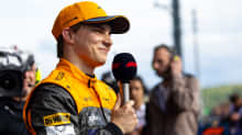 Oscar Piastri iloisena oltuaan F1-sprintin kakkonen 29.7.2023 Span radalla.
