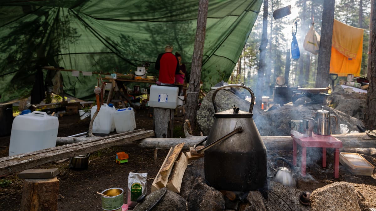 Ting -tapahtuman metsäkeittiö.