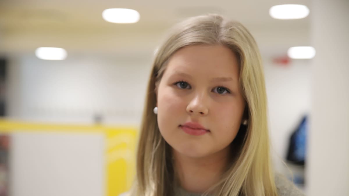 9-luokkalainen Anni Lehtonen Turun Normaalikoulusta.