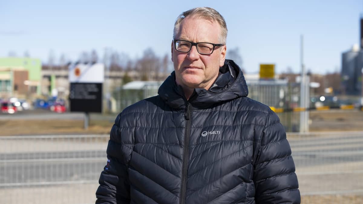 Paperiliiton puheenjohtaja Petri Vanhala