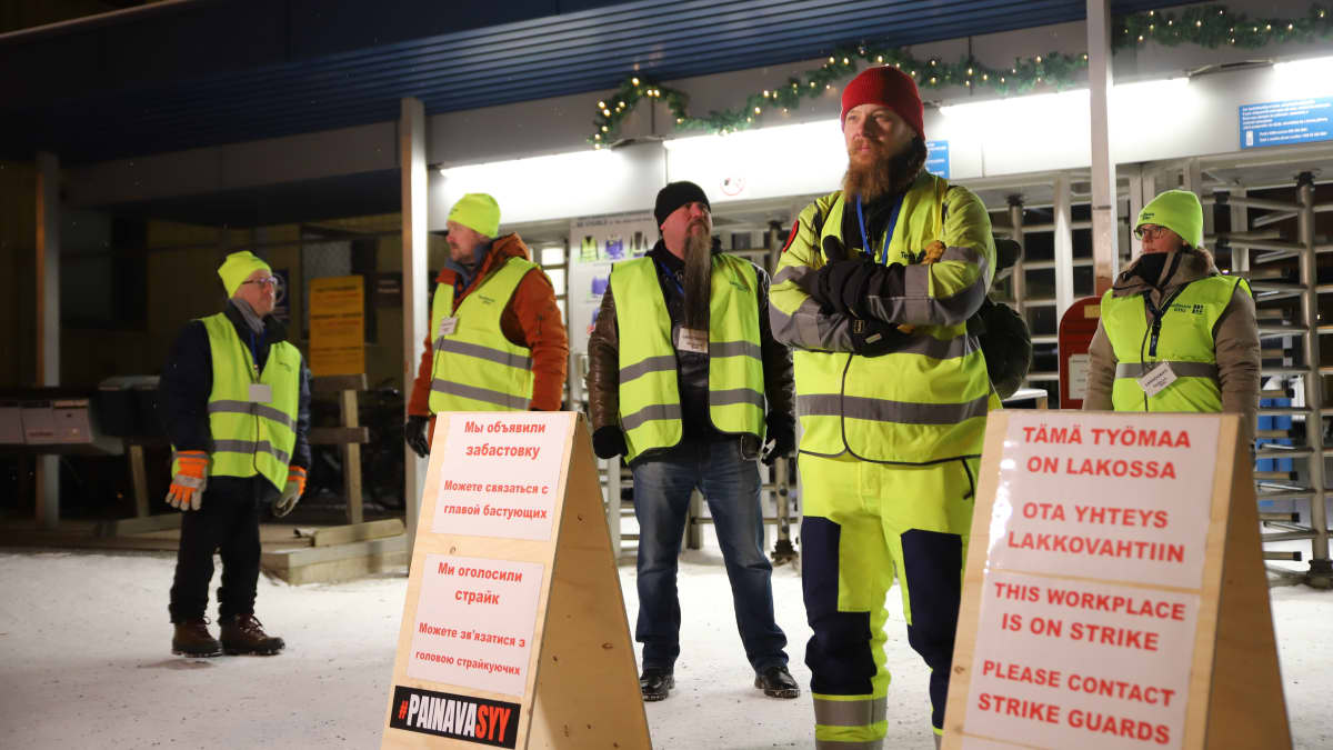 Kuva on Turun satamasta. Siellä oli lyhyt lakko joulukuussa. Kuva: Samuli Holopainen / Yle