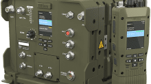 Vihreä sotilaskäyttöön tarkoitettu radiojärjestelmä.