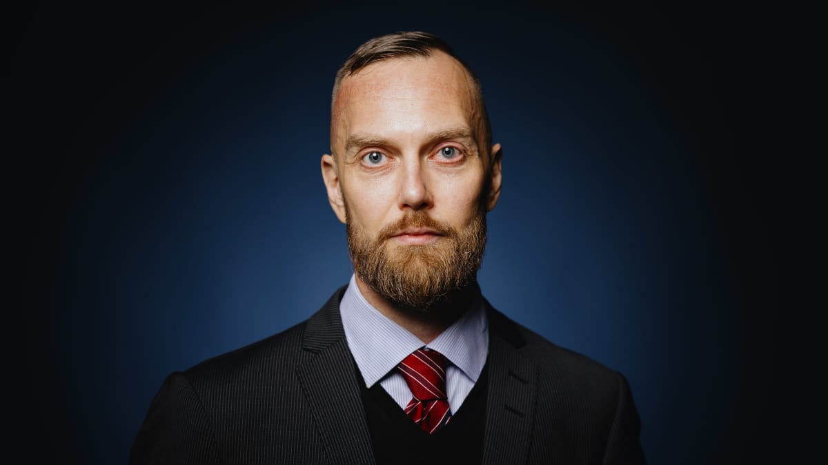 Ylen kolumnisti Ilmari Käihkö.