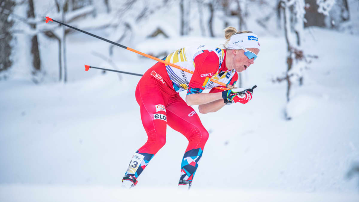 Norjan Astrid Öyre Slind hiihtää Planican MM-kisoissa.