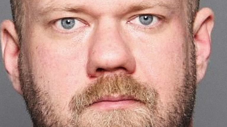 Keskusrikospoliisin julkaisema kasvokuva Tuomo Ahosesta