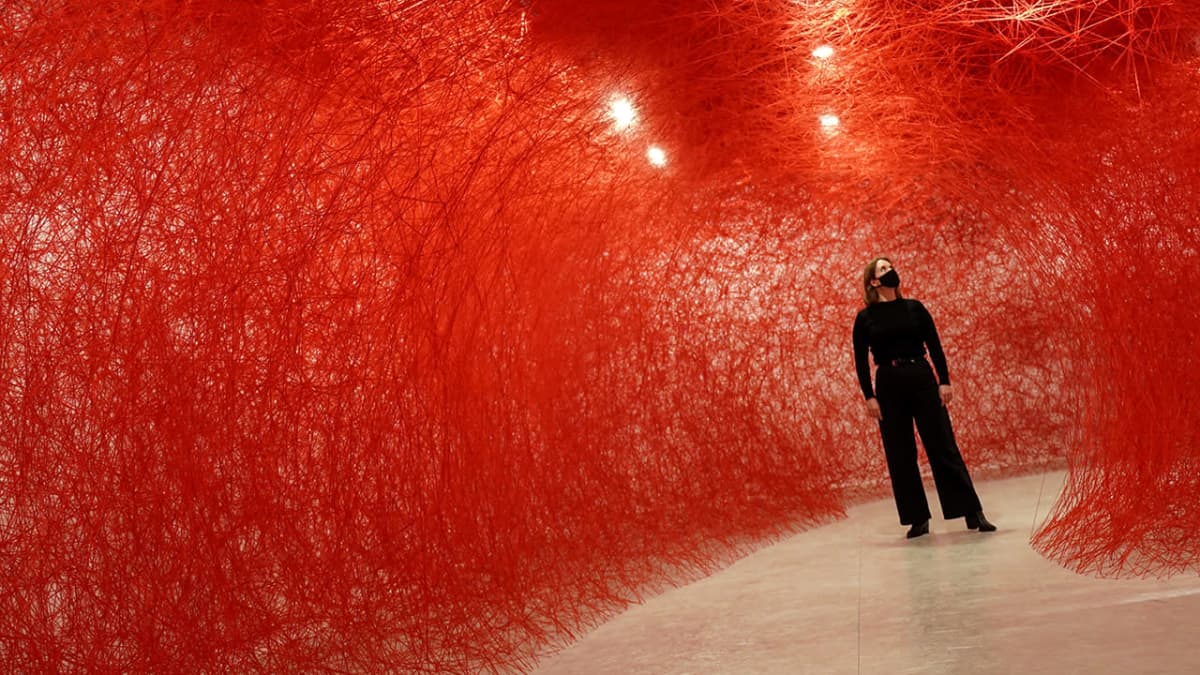 Chiharu Shiota, installaatio, EMMA, nykytaide