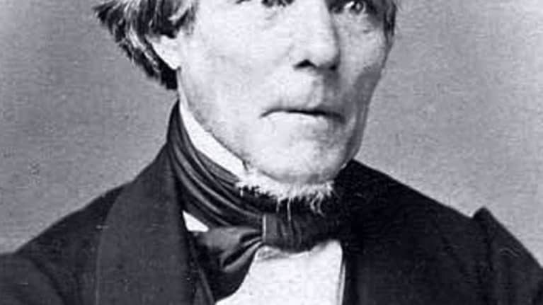 Elias Lönnrot (1802 - 1884) oli suomalainen monitietäjä. Hän oli esimerkiksi kielentutkija, lääkäri ja suomen kielen uudistaja. Runonkeruumatkat olivat hankalia, koska aina ei ollut teitä ja vesien ylittäminen oli vaarallista.