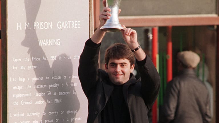 Ronnie O'Sullivan juhli ensimmäistä UK Championshipin mestaruuttaan vuonna 1993 vain 17-vuotiaana. Hän on historian nuorin...