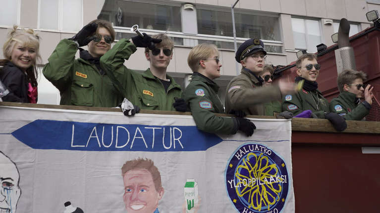 penkkari-ilo-on-ylimmill-n-katso-kuvat-lahden-abien-juhlista
