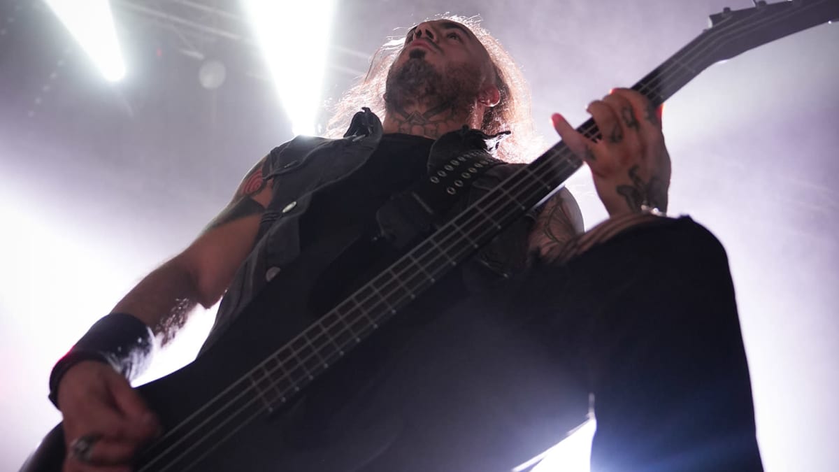 Hellsinki Metal Festival, Suicidal Angels esiintyy. 