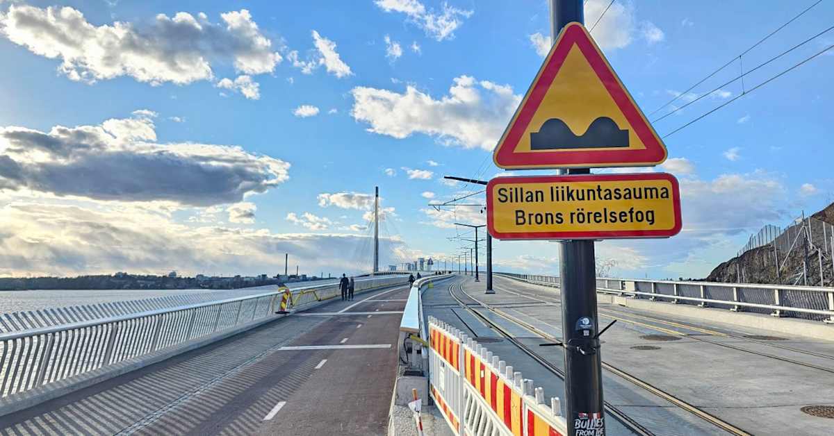 Kruunuvuorensillan liikuntasaumat aiotaan korjata loivemmiksi ja turvallisemmiksi – hanke myöntää mokanneensa ja pahoittelee
