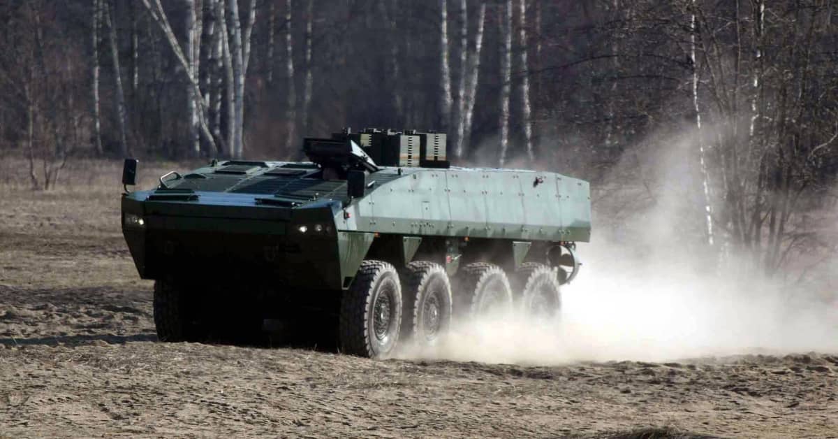 Япония выбрала финские бронированные машины для транспортировки ...
