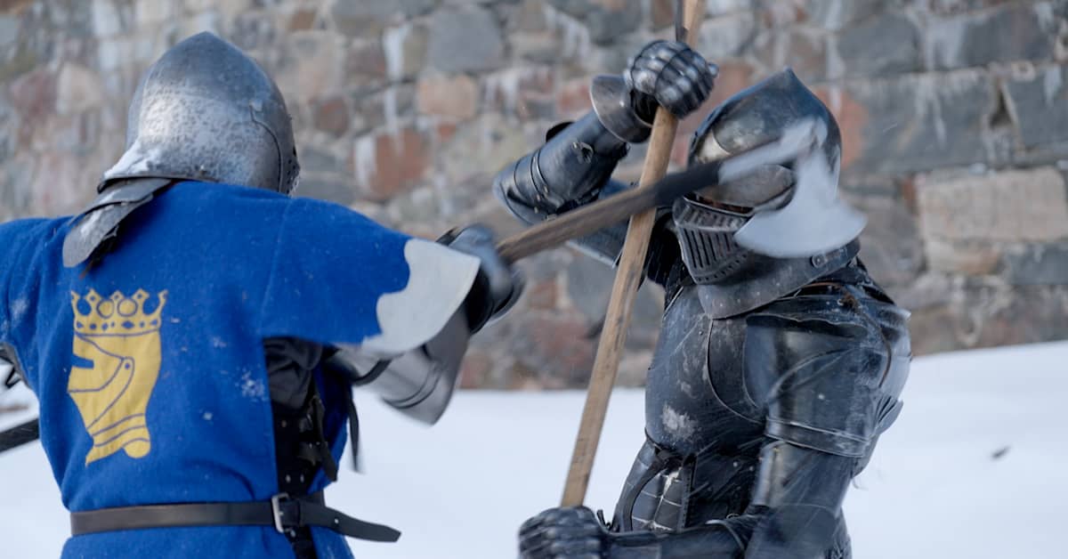 Sami Lappeteläinen taistelee haarniskassa ja lyö kirveellä päähän: ”Vihaan väkivaltaa”