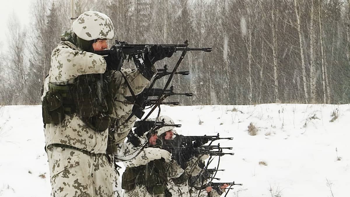 Finnish Defence Forces raise internal security level News Yle Uutiset