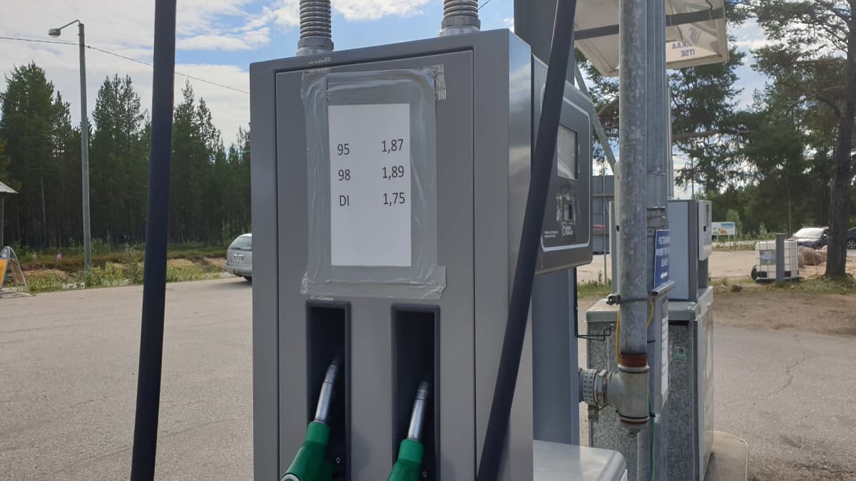 Suomen korkeimmat polttoaineiden hinnat löytyivät heinäkuussa Kaamasesta Lapista. Jo ennen elokuun alun veronkorotusta esimerkiksi 95:n litrahinta oli 1,87.