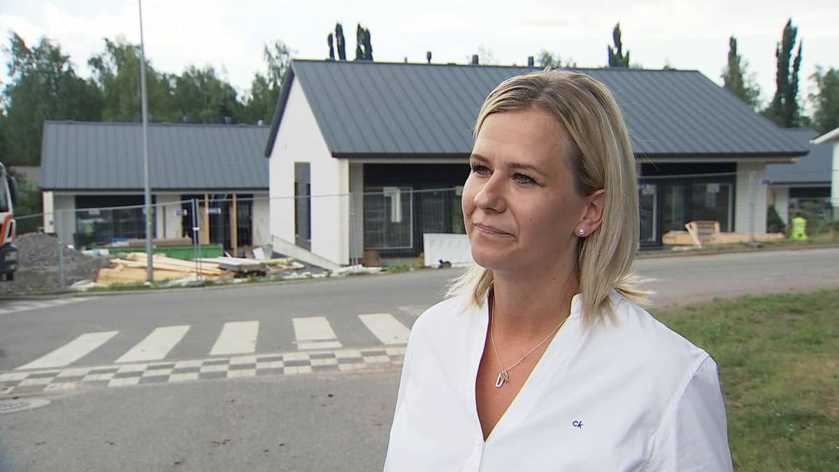 Aluejohtaja Diana Råman, Rakennusteollisuus RT