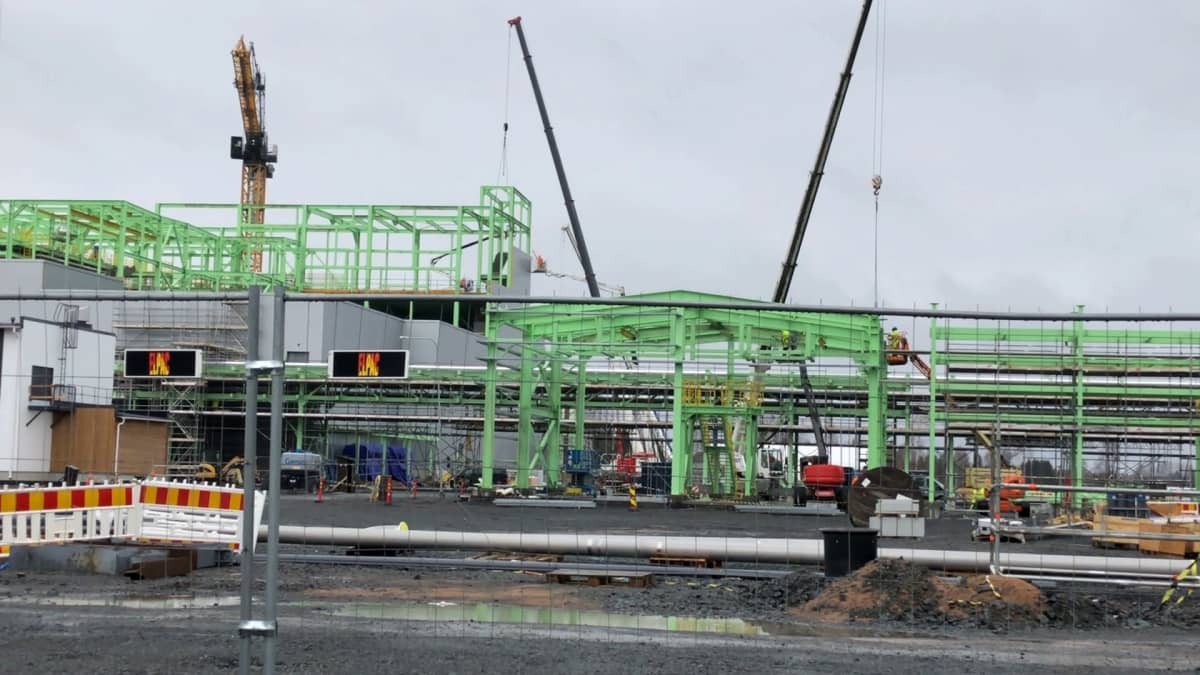 BASF:in akkumateriaalitehdas valmistuu Harjavallassa 2022.